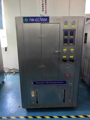 Mesin pembersih semprotan otomatis tahan lama 85L 400Kg Untuk industri
